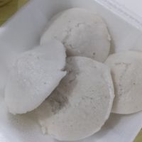 pao idle que veio em combo com molho at Madrasi Culinária Indiana in São Paulo