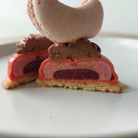  at Luna creations in Ghent