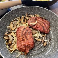 Steaks (cooked)  at Die Vegane Fleischerei in Stuttgart