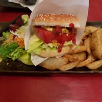 Vegan BLT at Art Cafe ELK in Hiroshima