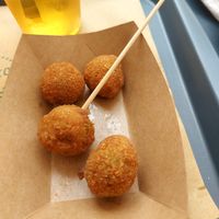 Olive all'ascolana at  Van Ver Burger Garibaldi in Turin