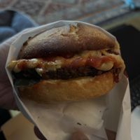 Cheeseburger  at Junk's Food So Good in Milan