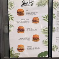 Burgerauswahl  at Junk's Food So Good in Milan