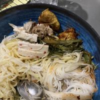 Hokkien Mee (broth not on yet). Not very flavorful   at Yuan En Vegetarian  缘恩素食 in Penang