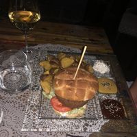 Burger at Moon in Siracusa