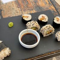 Sushi Platte at Moon in Siracusa