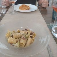 Pasta mit Brokkoli und getrockneten Tomaten & Pasta Scusa Nonna at Moon in Siracusa