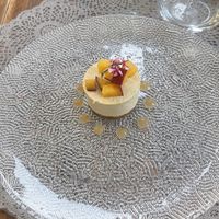 Peach cheesecake  at Moon in Siracusa