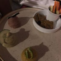 Mix di hummus at Moon in Siracusa