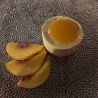 Cheesecake alla pesca at Moon in Siracusa