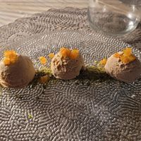Raw ice cream at Moon in Siracusa
