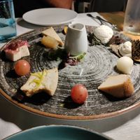 Cheese plate at Moon in Siracusa