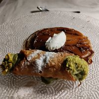Pistachio filled cannoli at Moon in Siracusa