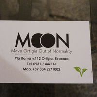 Je me suis tellement régalée que j'y retourne demain. at Moon in Siracusa