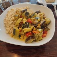 Couscous vegan (ce plat semble changer au fil des jours ou semaine) at Cuisine Dada in Ile-de-france