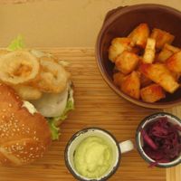 Vegan burger at Kimpira in Valencia