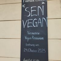  at Sen Vegan in Halle