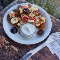 Kids pancakes 😍 without sugar at Vege Miasto in Warsaw