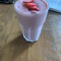 Summer smoothie at Vege Miasto in Warsaw