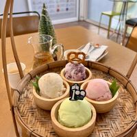 Salted caramel crumble, rose in lychee, pandan coco pudding & 7 flowers yoghurt ice cream flavours   at Itim Roi Ros (100 Flavors of Ice Cream) - ไอติม100รส in Chiang Mai