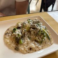 Risotto all’alga dulse con zucchine e polvere di capperi  at Lo Fai in Piacenza