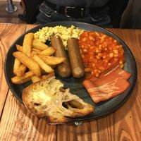 breakfast without mushrooms, extra beans at Power Plant Cafe in Plymouth