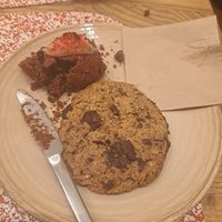 Red velvet cookie (demolished) and chocolate chip cookie at Gather Porto in Porto