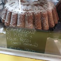 Vegan ciambellone at Panificio Zicca in Campania