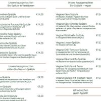 Vegan options clearly marked  at Pia's Wohlleben – Hausgemachte Bio-Spätzle: klassisch, vegan & mehr in Wien