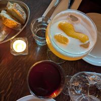 Osco Paloma at Present in Paris