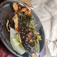 Pha rad prik: Thai-style vegetarian fish fillet, soy protein wrapped in fried seaweed, with a three-flavored sauce. at Les Amants Verts in Paris