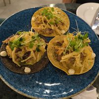Tacos vegetarianos deliciosos (la salsa no sé si es vegana) at Baroca Sabor Ancestral 🍃 - Rooftop in Bolívar