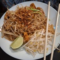 Pad Thai, you can order it without egg at Bami 789 in Berlin