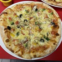 Veggie pizza at Elite Pizza 依禮鮮蔬手工披薩 in Taichung