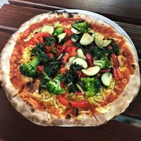 Pizza Vegetarier at Holzofenpizza Engel in Frankfurt