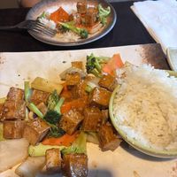Tofu teriyaki   at Izumi Sushi and Asian Fusion in Manitowoc
