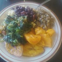 Vegetable Plate at Back to Edenz in Macon