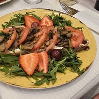 Vegetarian dish - toast with mushrooms a d herbs - can be vegan on request to remove cheese at Gelo Cervejaria e Marisqueira in Lisbon