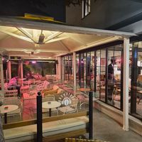 Tables at Kronotrop Ümitköy in Ankara