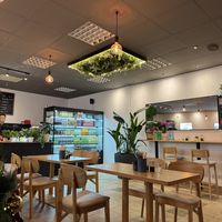 Restaurant von innen   at kiki Kitchen in Schleswig-holstein