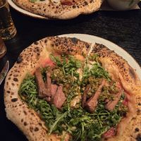 Vegan salami and beef chimichurri at 60 seconds to napoli Zürich in Zürich