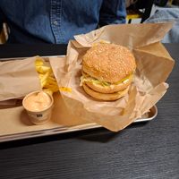 Big furahaa burger 😋 at Furahaa in Toulouse