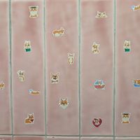  at Corgi Cafe | Arc de Triomf in Catalunya