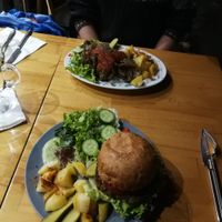Vegan Burger and vegan Döner at Vegan Community Kitchen in Istanbul