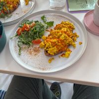 Bread meats angelina mit Tofu Rührei  at House of Orange in Dresden