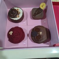 Caramel and Raspberry Entrements, Mocha Chocolate Cake and Hazelnut Cake at Amoha Patisserie India in Raipur