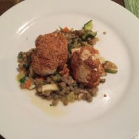 Gebackener Blumenkohl auf warmem Linsensalat at Gaststätte Tremonia Auch Porreebar in Dortmund