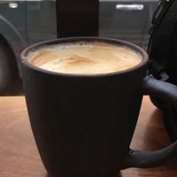 Latte with vegetable milk at Liquid in Lisbon