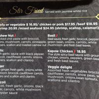 All fried dishes except one can be made vegan    at Krua Khun Rose in Sandwich