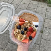 Peanut butter bowl at Vegabond - Leliegracht in Amsterdam